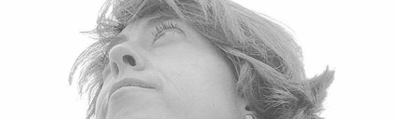 Escritoras chamánicas leyendo a otras escritoras: Esther Peñas